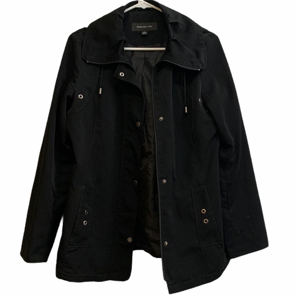 Jones New York Jackets & Blazers - Jones New York Water Resistant Jacket